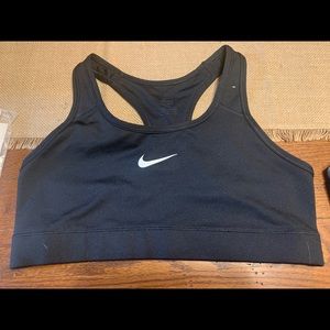 Nike Sports Bra Size Large